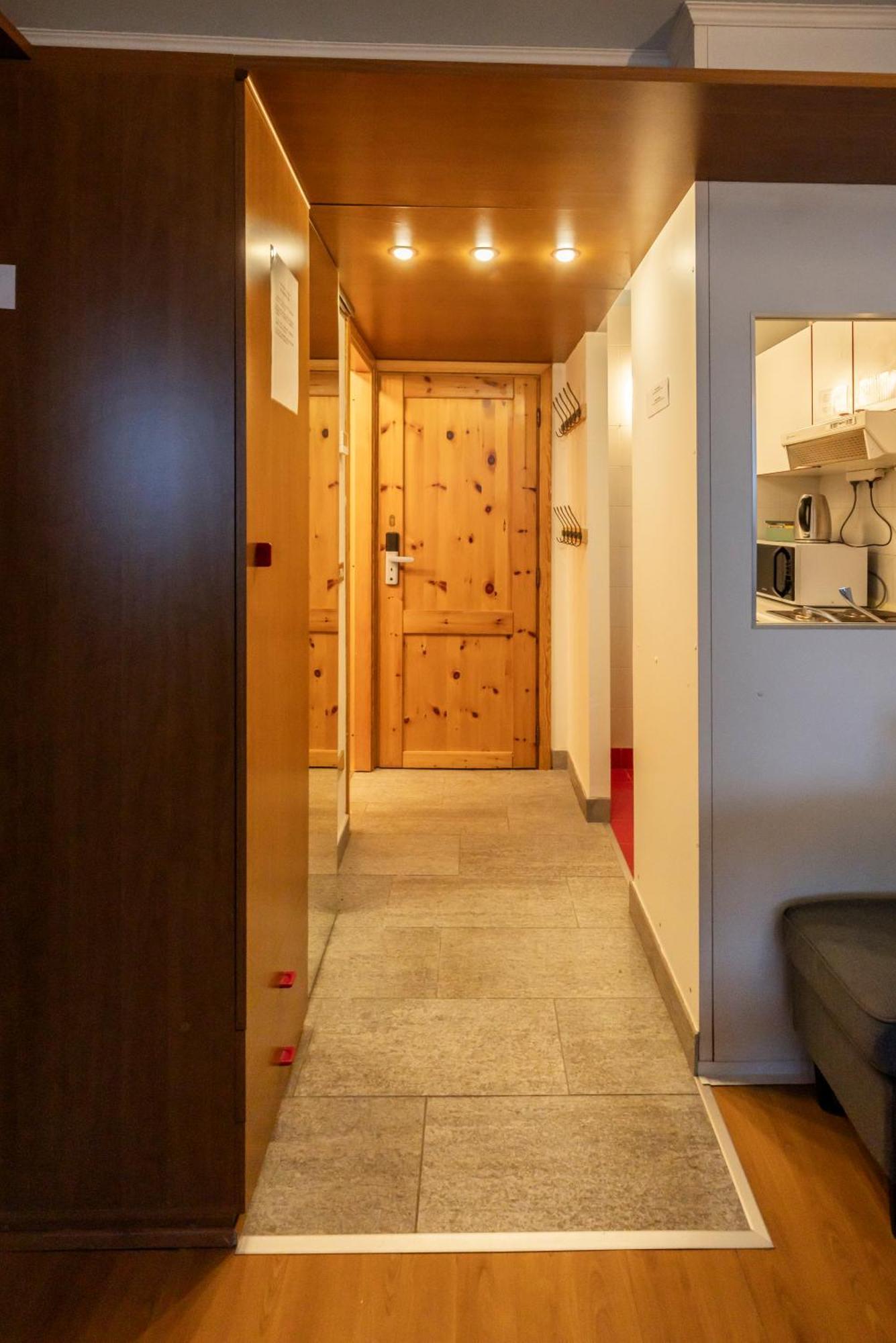 Erikzang - Cervinia Ski In Ski Out Apartments ブレウイル・チェルヴィナイア エクステリア 写真