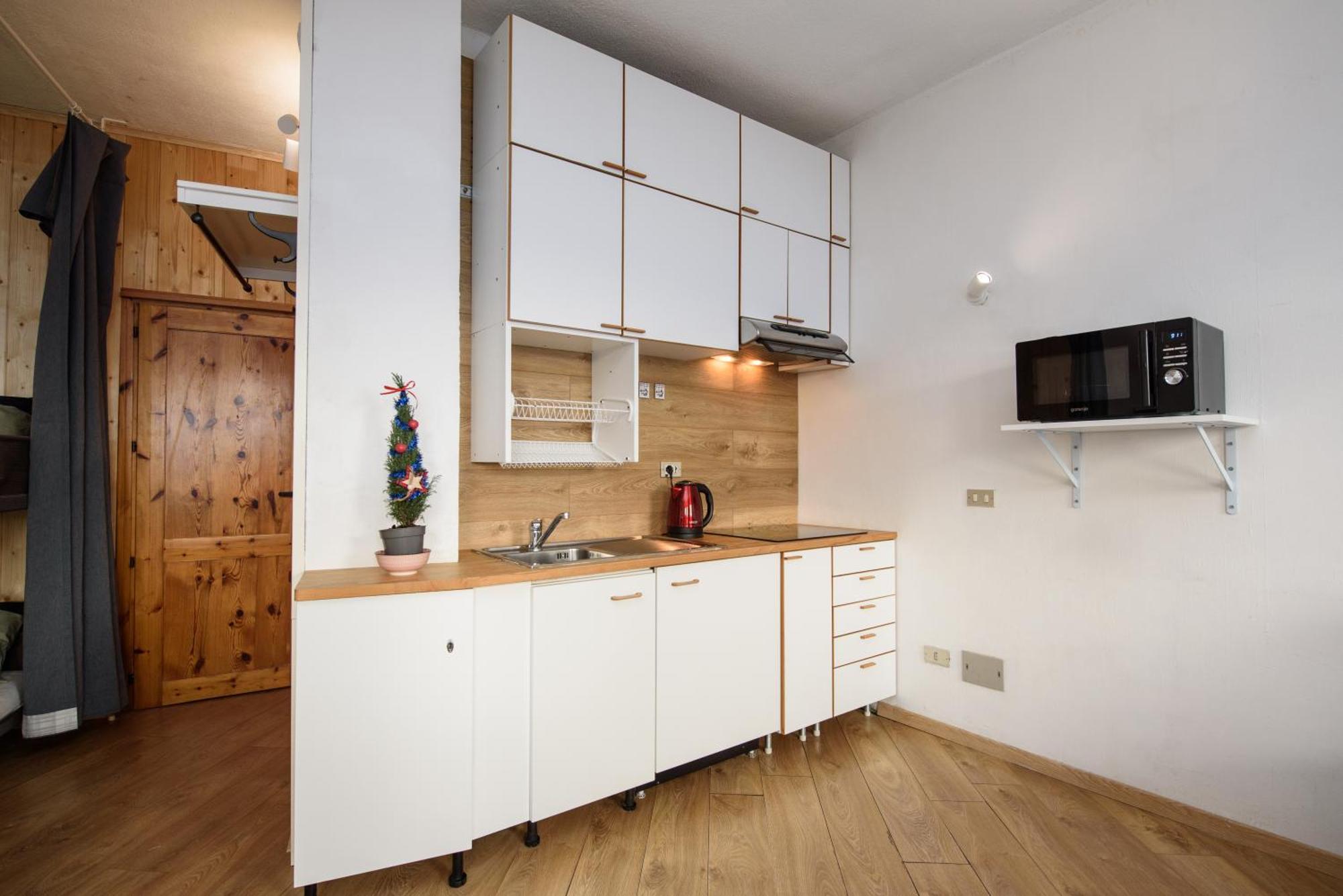 Erikzang - Cervinia Ski In Ski Out Apartments ブレウイル・チェルヴィナイア エクステリア 写真