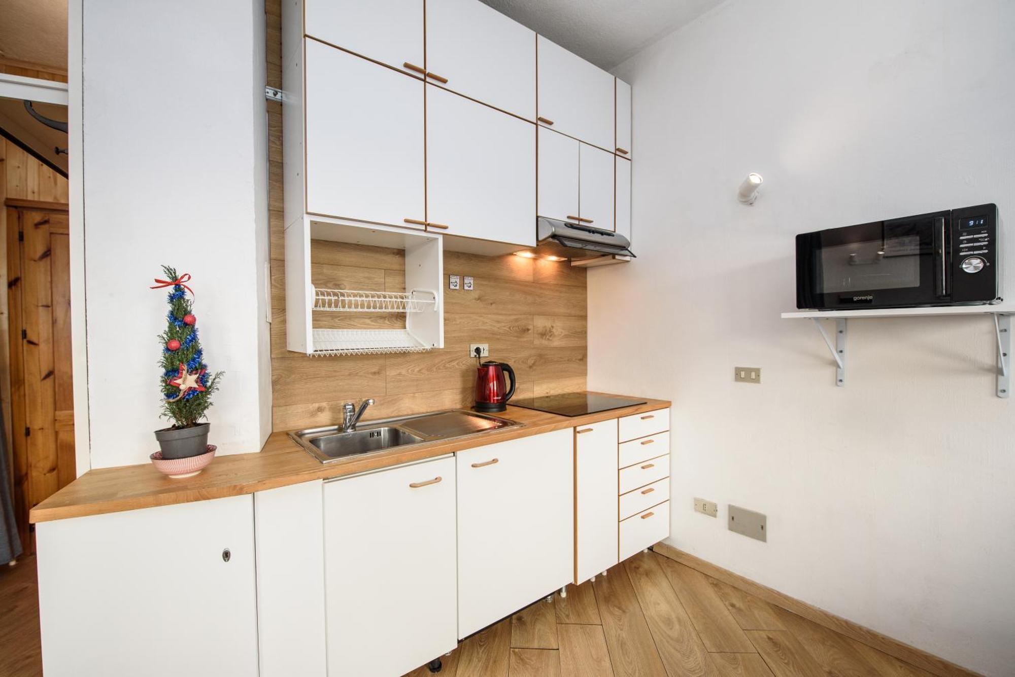 Erikzang - Cervinia Ski In Ski Out Apartments ブレウイル・チェルヴィナイア エクステリア 写真