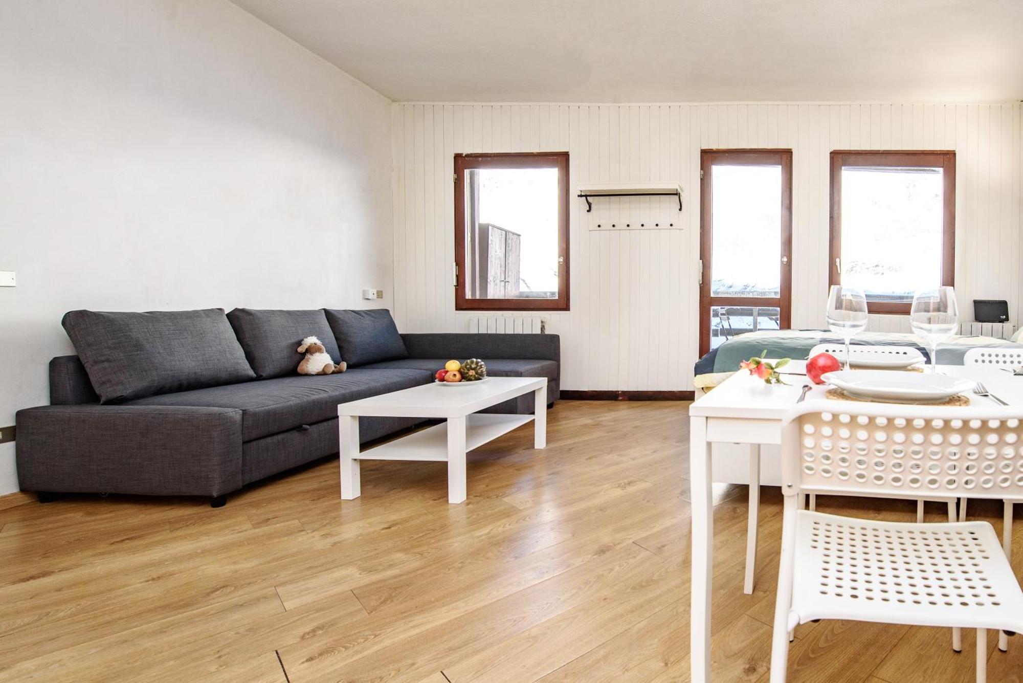 Erikzang - Cervinia Ski In Ski Out Apartments ブレウイル・チェルヴィナイア エクステリア 写真